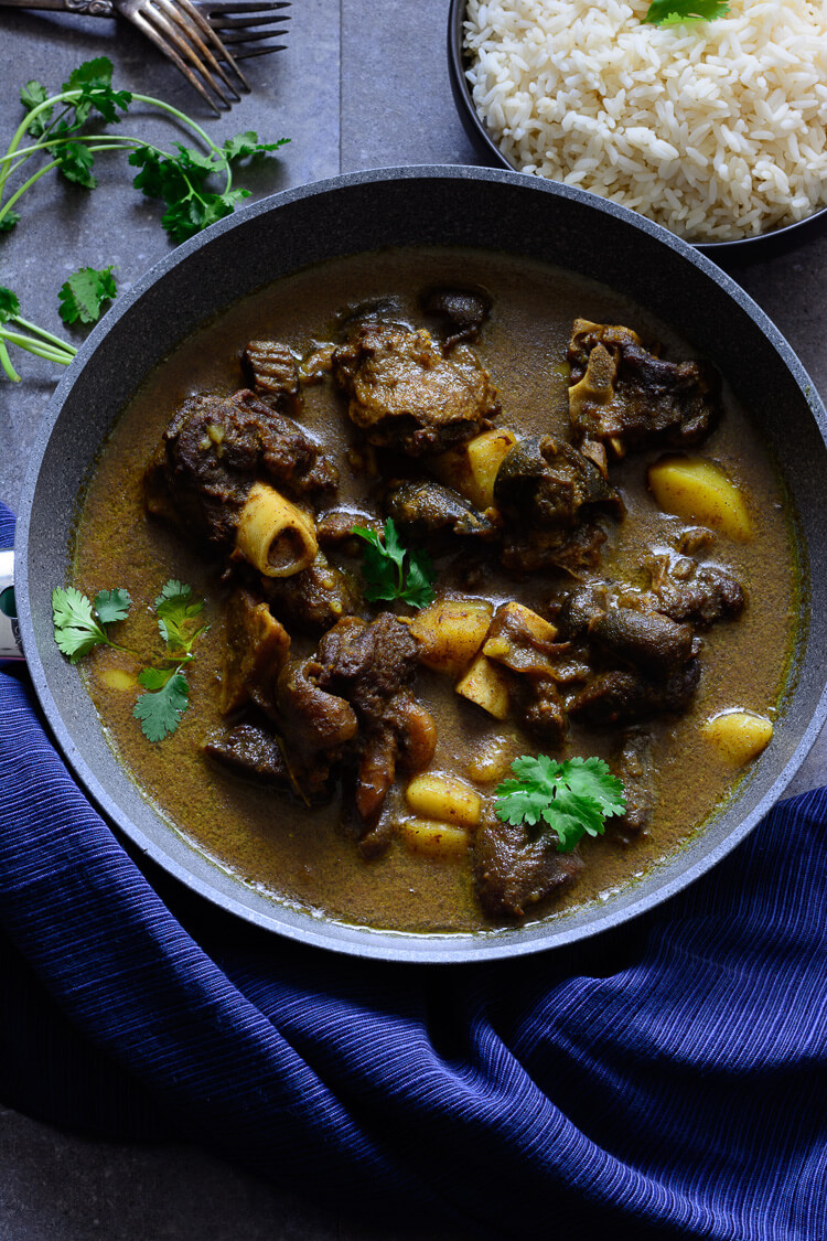 Goat Roti Recipe Jamaican Curry Goat: Caribbean Curried Goat Recipe - Yummy Medley
